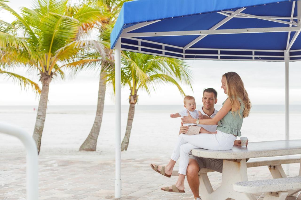 The Neptune Resort Fort Myers Beach Eksteriør bilde